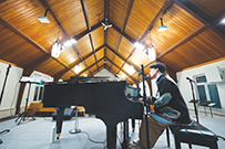 寇乃馨配合演出屬天好戲碼